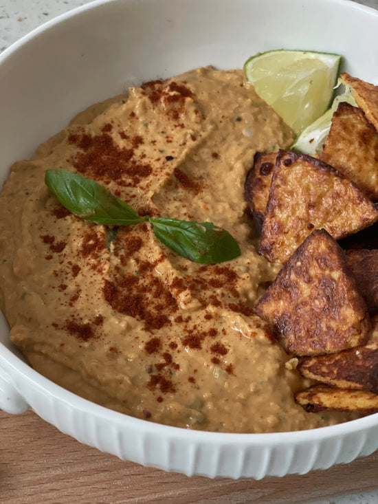 White Bean Hummus / Sunday Table